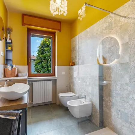 Feriehus La Casa Dei Girasoli-lago Maggiore *