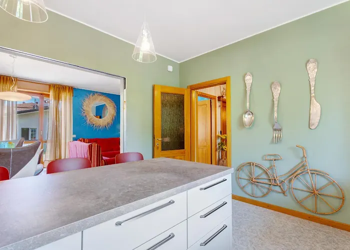 La Casa Dei Girasoli-lago Maggiore Ferienhaus *