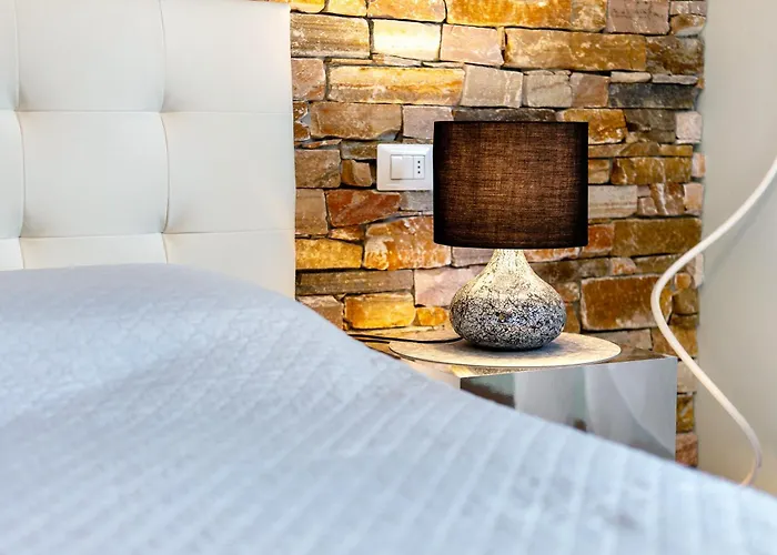 Casa de Férias La Casa Dei Girasoli-lago Maggiore