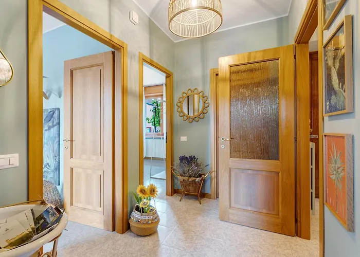 La Casa Dei Girasoli-lago Maggiore Ferienhaus *