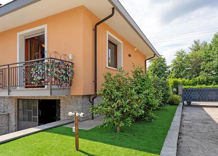 La Casa Dei Girasoli-lago Maggiore Castelletto sopra Ticino