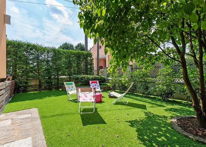 Casa de Férias La Casa Dei Girasoli-lago Maggiore